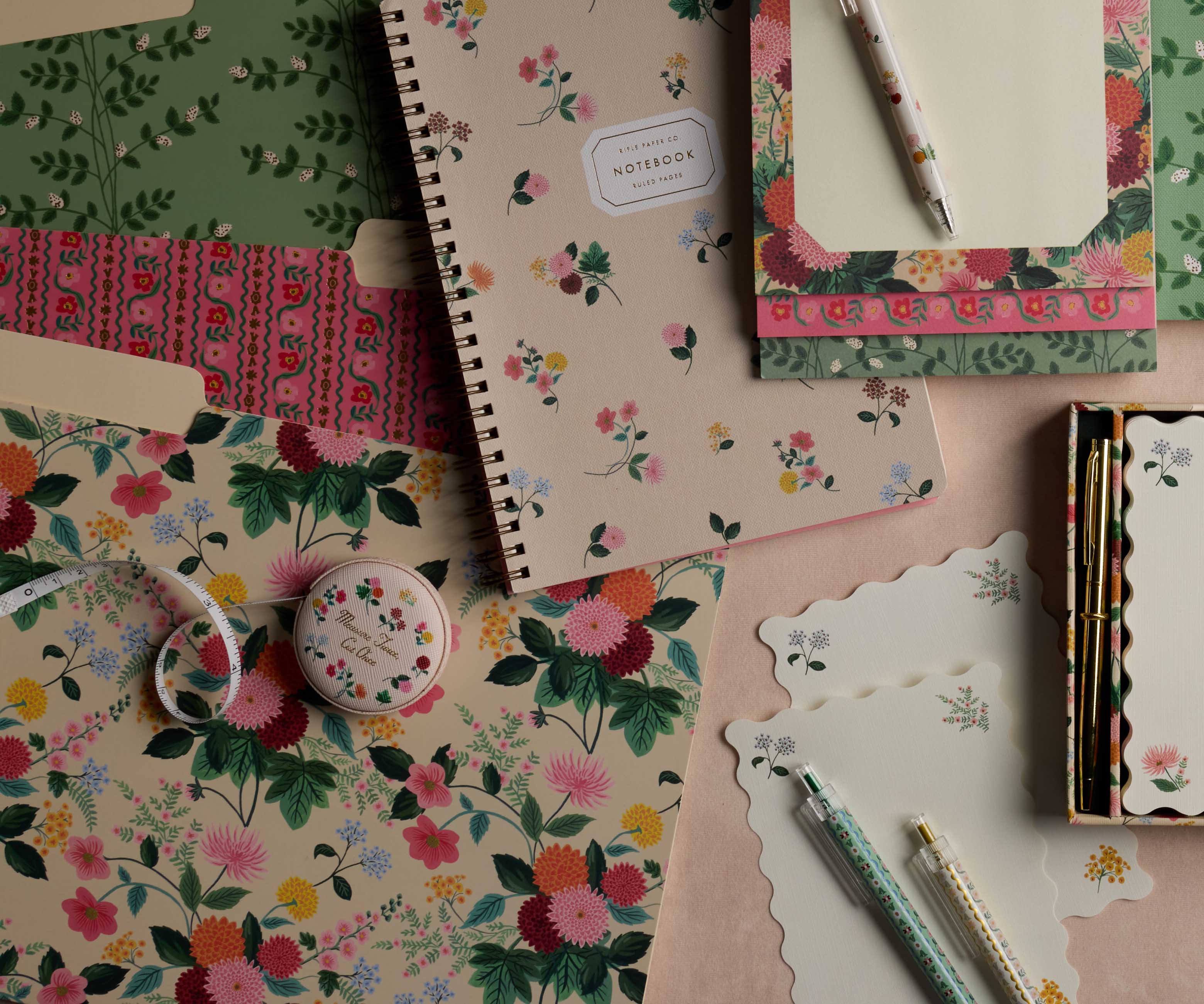 Measuring Tape - Dahlia