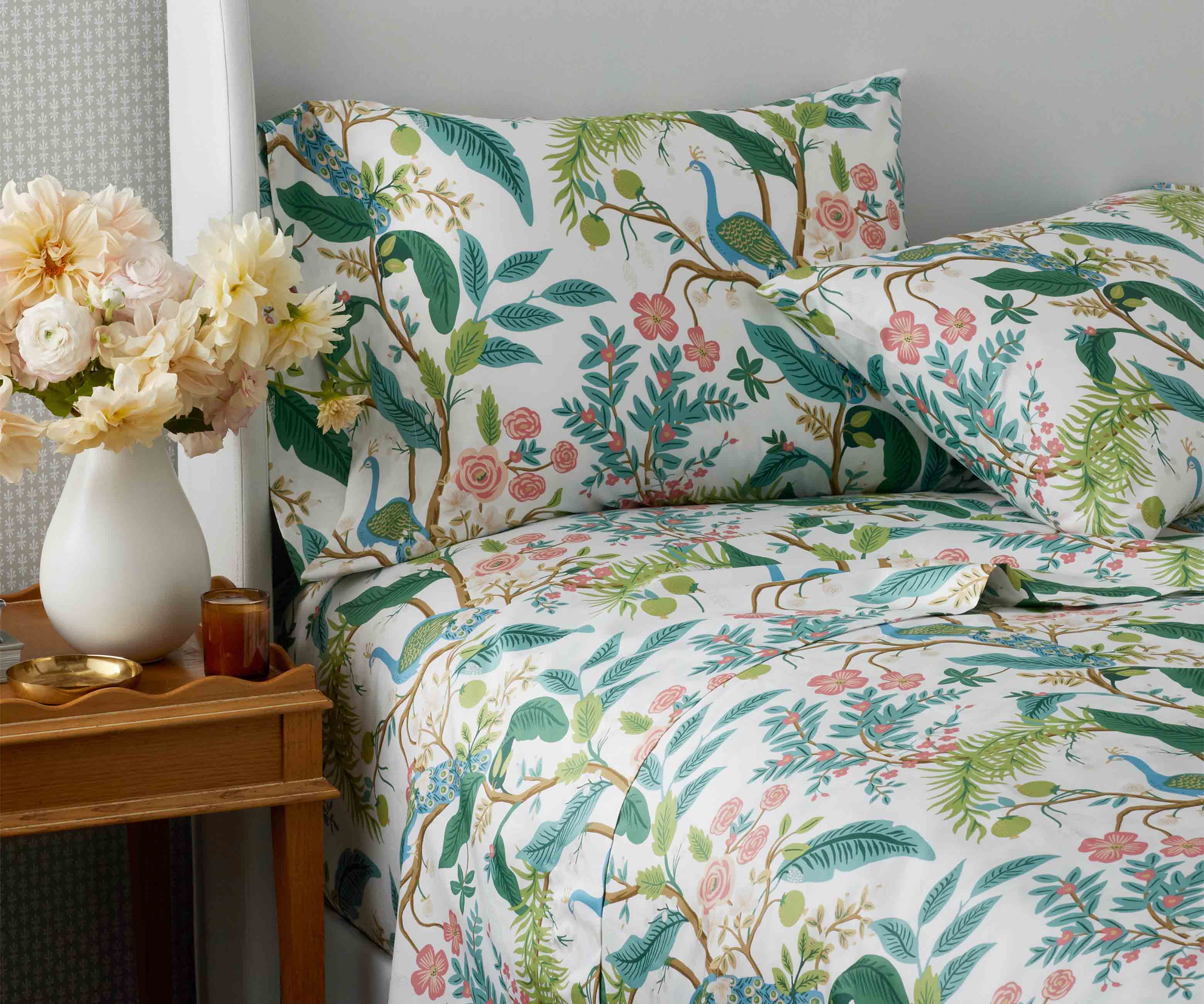 Sateen Pillowcases - Peacock White