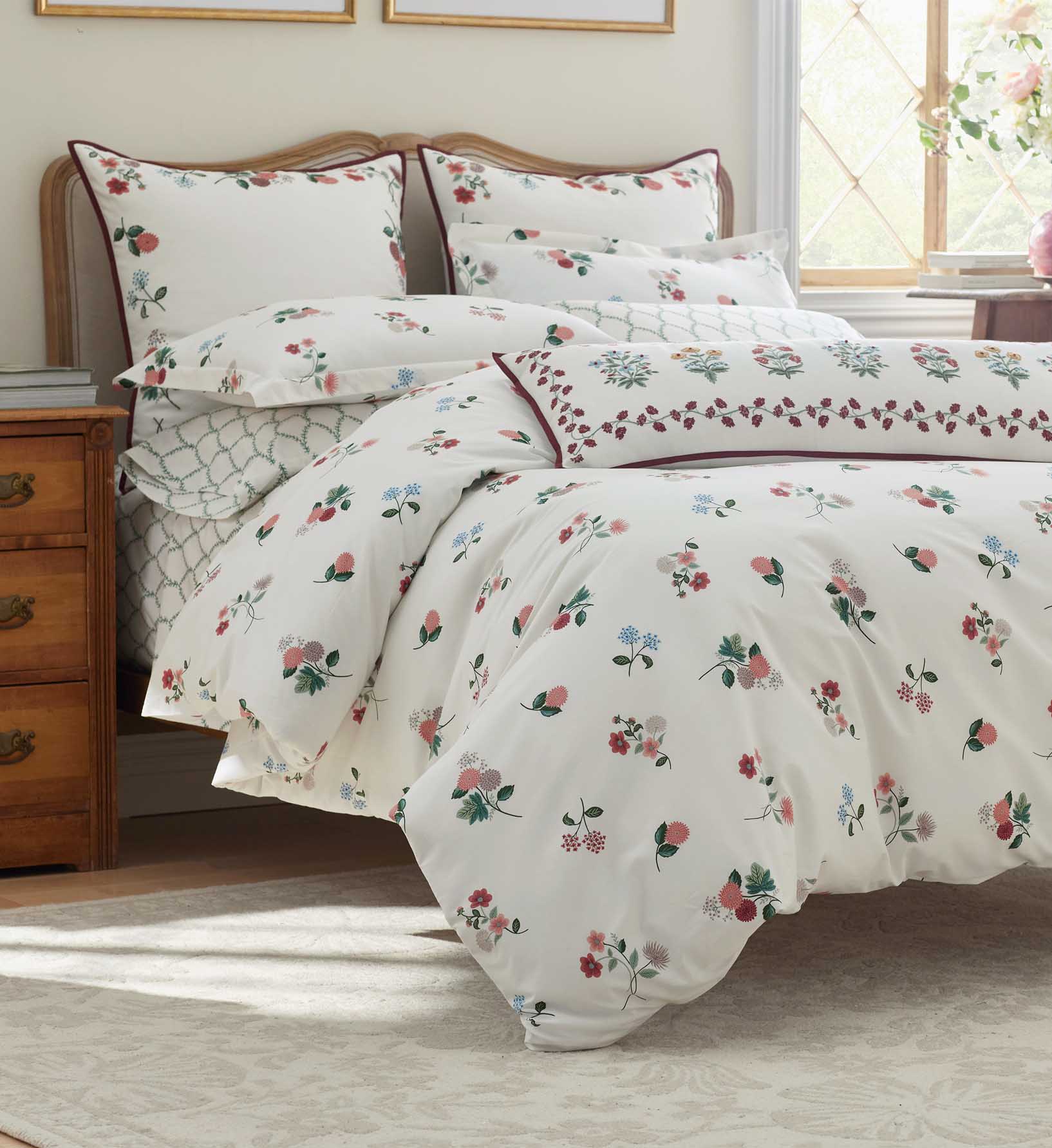 Percale Comforter - Ditsy Dahlia Ivory